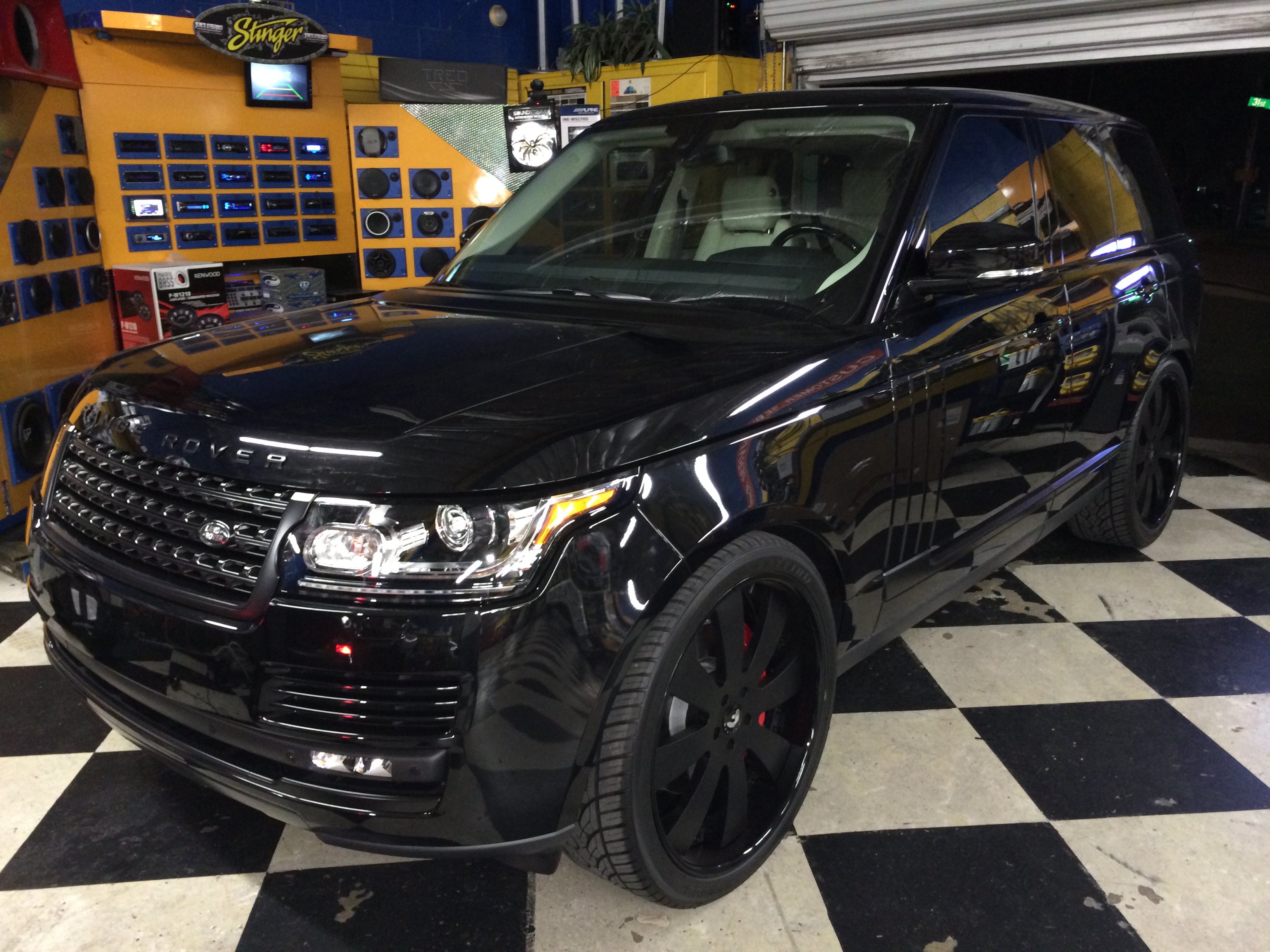 murdered out hse range rover